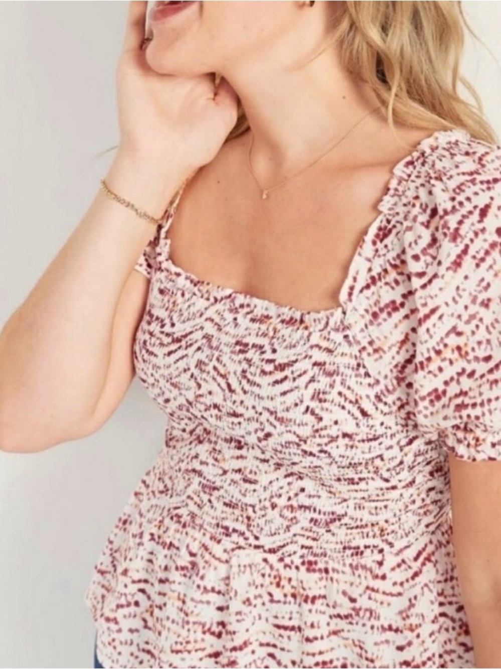 Old Navy Women's Burgundy Patterned Blouse